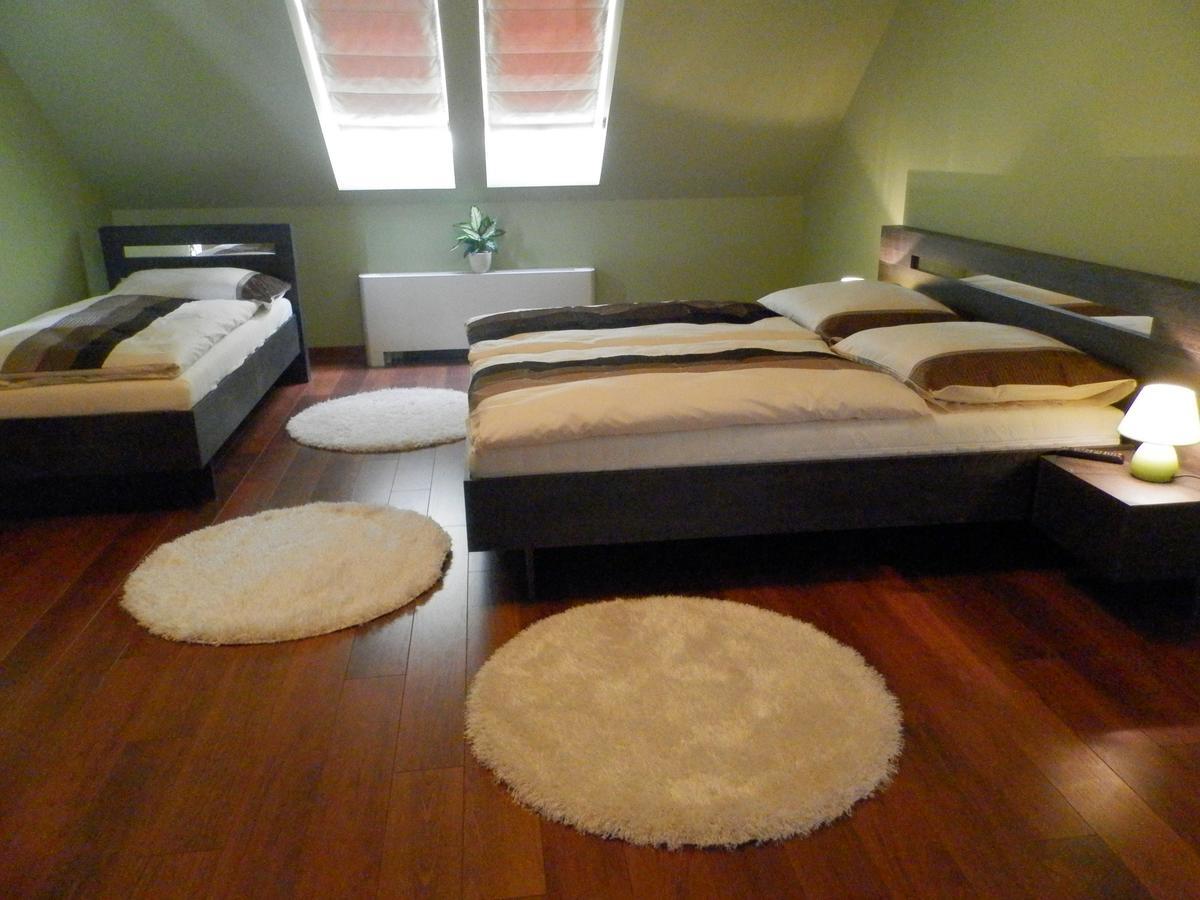 Nagyret Panzio Eger Bed & Breakfast Luaran gambar