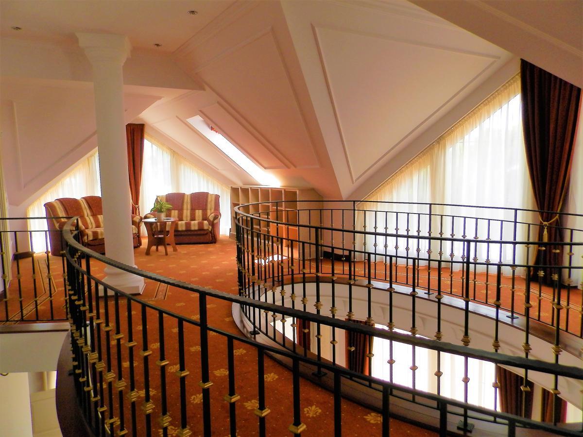 Nagyret Panzio Eger Bed & Breakfast Luaran gambar