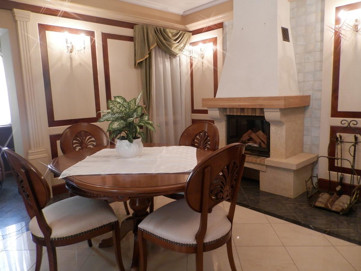 Nagyret Panzio Eger Bed & Breakfast Luaran gambar