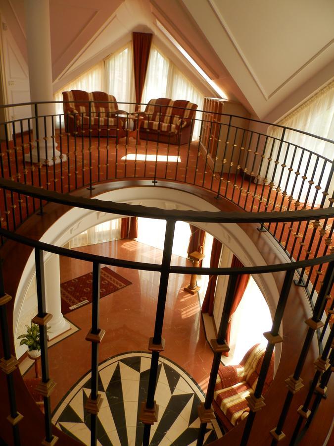 Nagyret Panzio Eger Bed & Breakfast Luaran gambar