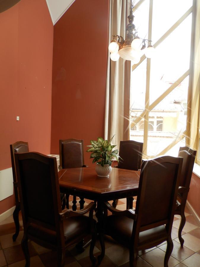 Nagyret Panzio Eger Bed & Breakfast Luaran gambar