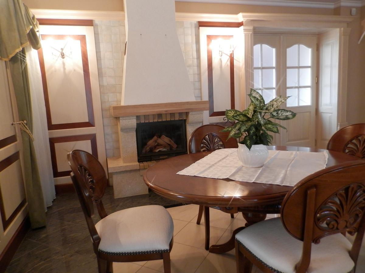 Nagyret Panzio Eger Bed & Breakfast Luaran gambar