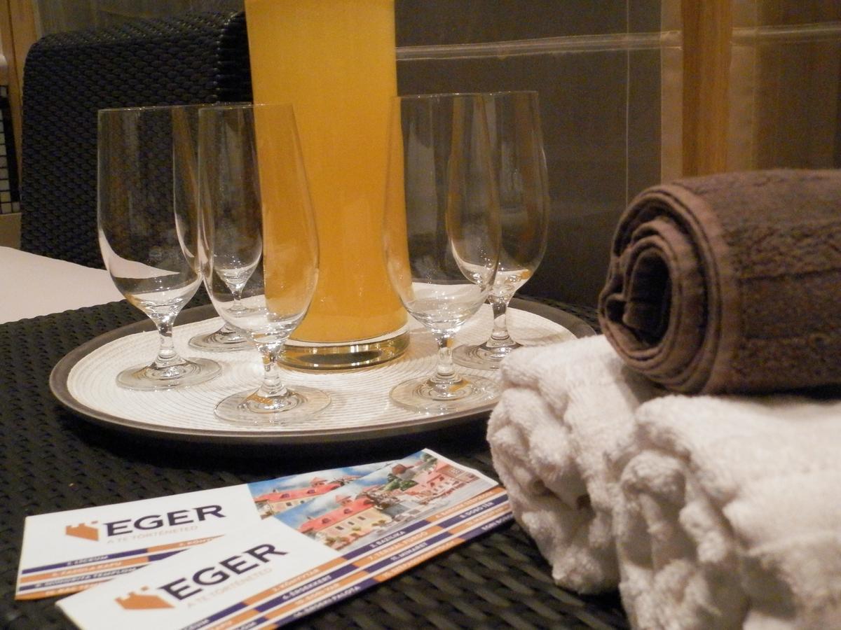 Nagyret Panzio Eger Bed & Breakfast Luaran gambar