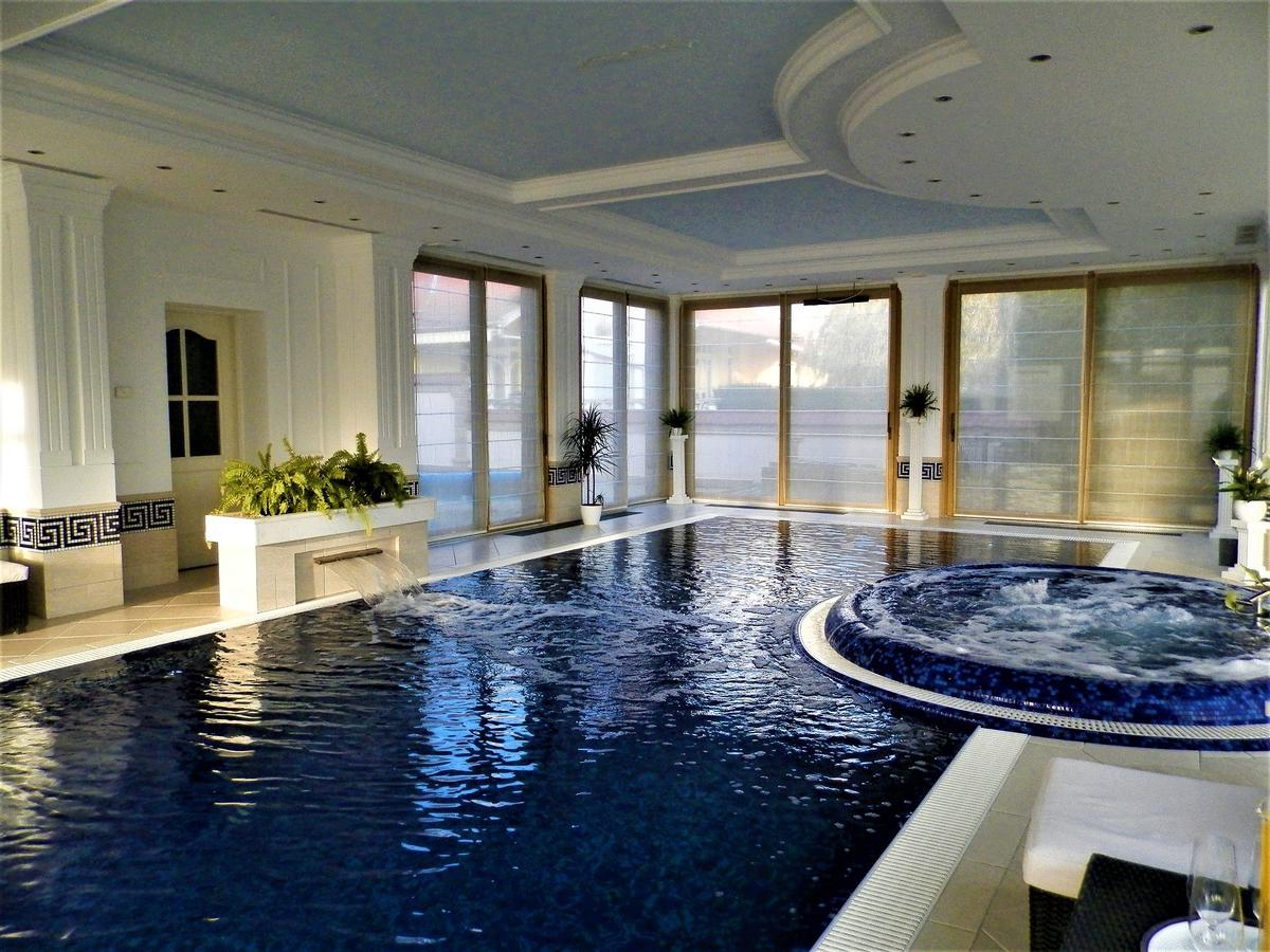 Nagyret Panzio Eger Bed & Breakfast Luaran gambar