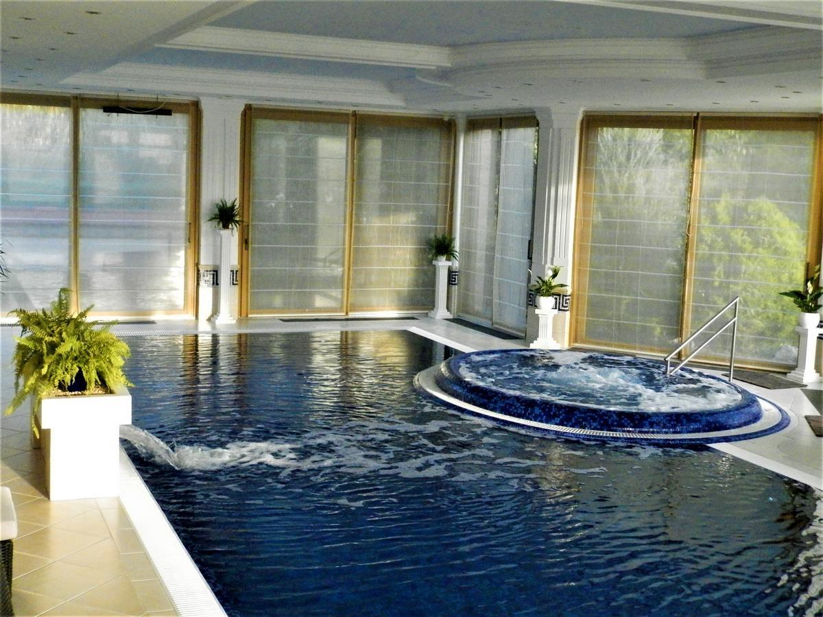 Nagyret Panzio Eger Bed & Breakfast Luaran gambar